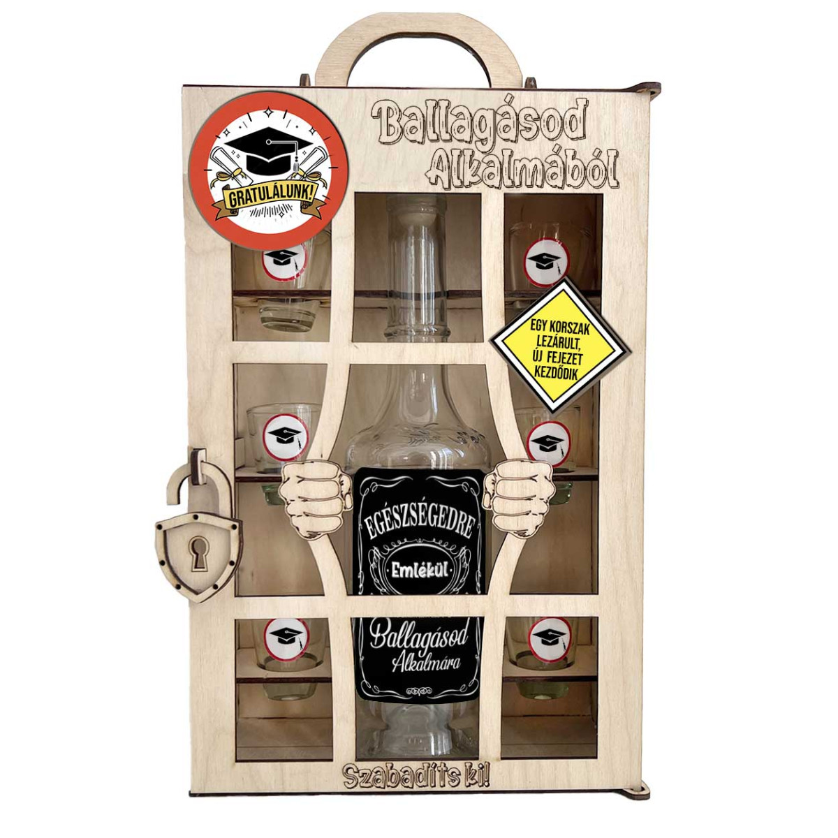 Börtönös Pálinkás Italos Szett - Ballagásod Alkalmából Italos Szett – Ballagási Ajándék Pálinkás üveggel és Poharakkal Fa Börtön Díszdobozban