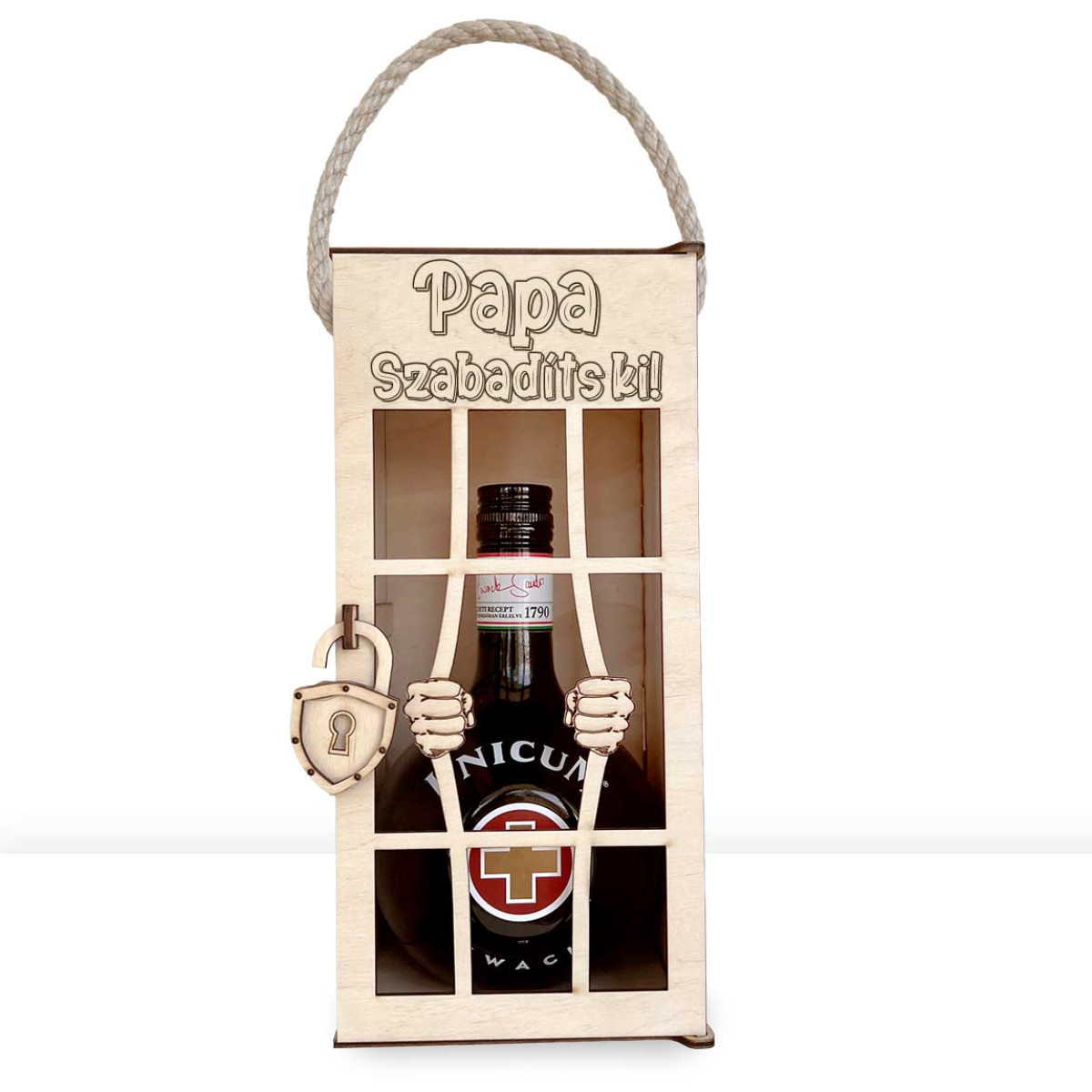 Vicces Börtönös Italos Díszdoboz Fa Italtartó 0,7 l Italokhoz - Papa Szabadíts ki! felirattal Gravírozva - Ajándék Nagypapának