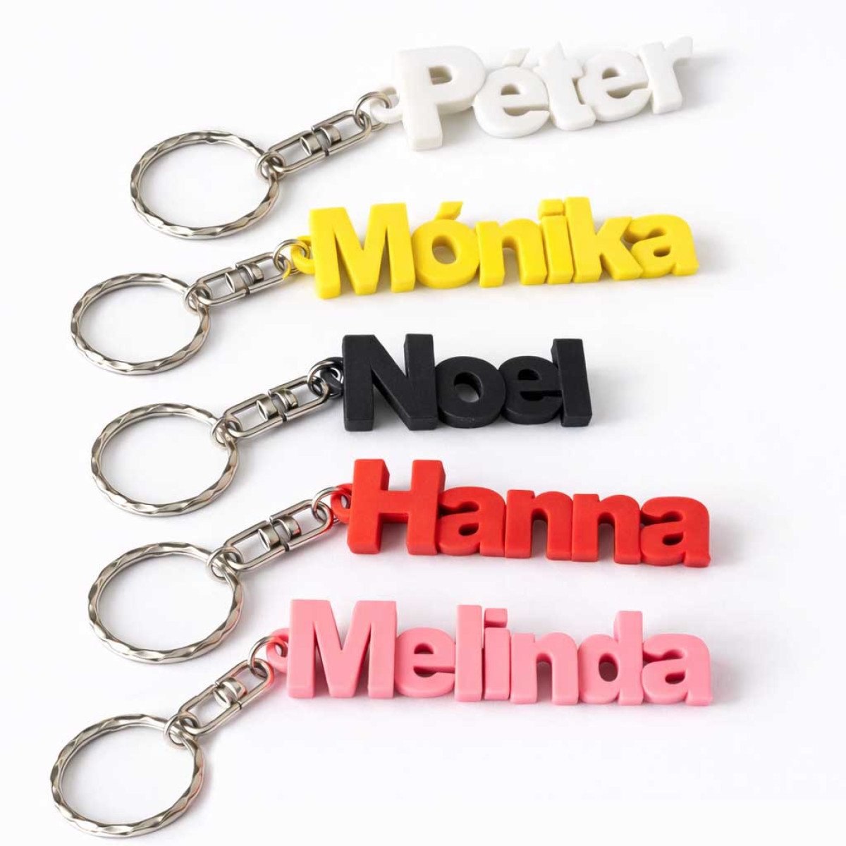 3D Nyomtatott Egyedi Neves Kulcstartó – 3D Nyomtatott Névvel, Személyre Szabható Ajándék