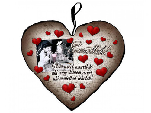 Szerelmes Ajándék - Valentin Napi Ajándék - Nem azért szeretlek – Kis Szív Párna